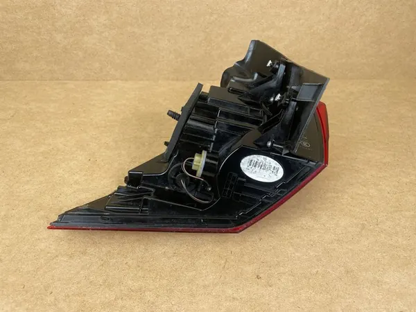 Luz trasera derecha VW Tiguan II 5NA 2016-2019 image 6