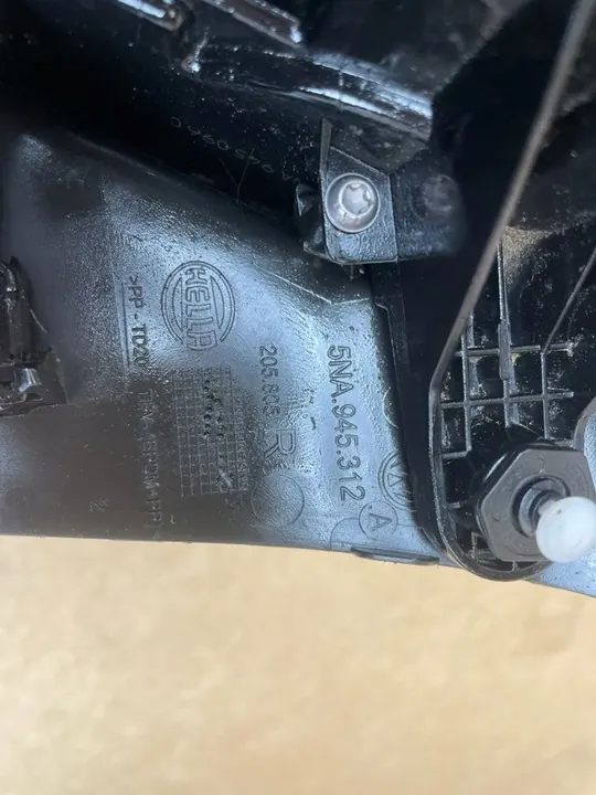 Luz trasera derecha VW Tiguan II 5NA 2016-2019 image 7