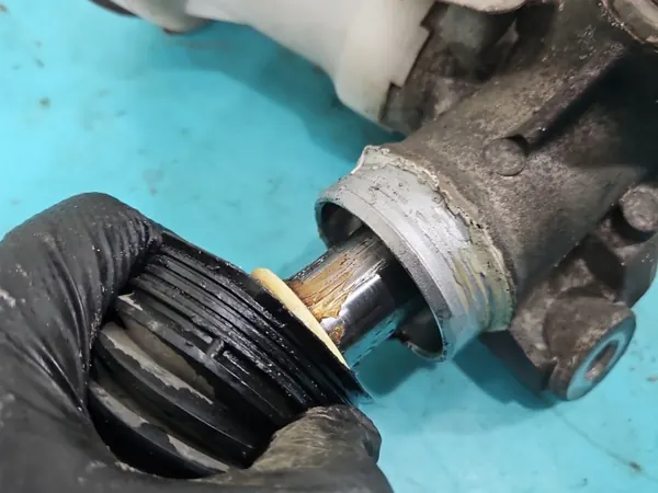 Styrhus OEM 56500F2300 för Hyundai Elantra VI image 5