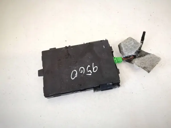 Volvo S80 Immobilizer Computer OEM 30667543 2008 image 3