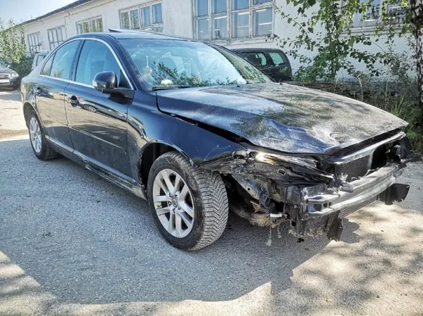 Volvo S80 Immobilizer Computer OEM 30667543 2008 image 4
