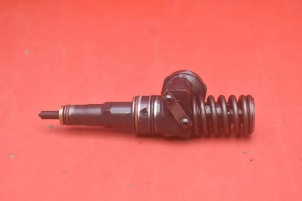 Pompe d'injection OEM 038130073AJ pour Audi A4 B6 1.9 TDI image 6