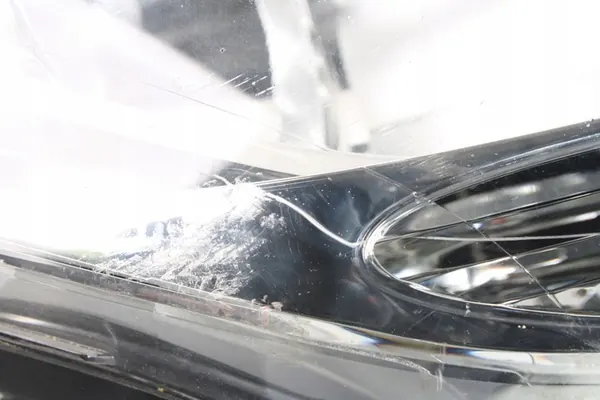 KIA Venga Faro Delantero Derecho H7 EU 92102-1P000 image 4