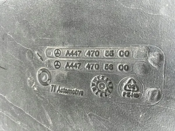 Depósito de combustible Mercedes-Benz OEM 4474705600 Vito W447 image 6