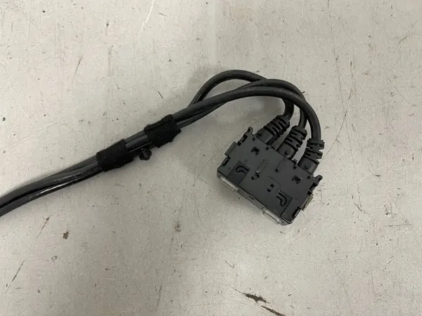 OEM A2978202701 Ljudanslutning för Mercedes EQS 580 image 3