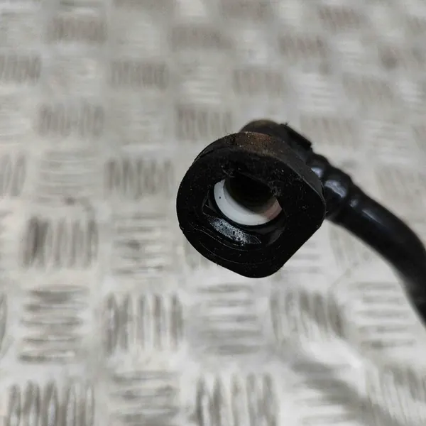 Porsche 911 992 2024 Kraftstoffleitung image 5