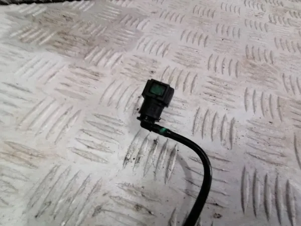 OEM 09830029703 Conduit Réservoir FAP Peugeot - Occasion image 3