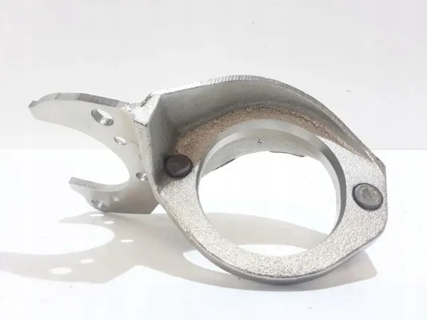 Soporte de escape BMW M6 OEM 7946045 - Usado image 3