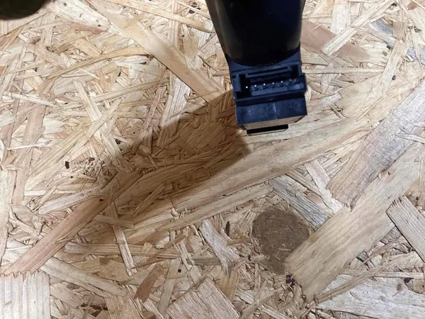 Porsche 911 Kofferbakontgrendelknop OE 99161310501 image 3