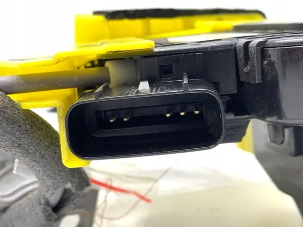 Bakre Höger Dörrlås KIA SPORTAGE IV SUV 81420-F1010 image 3