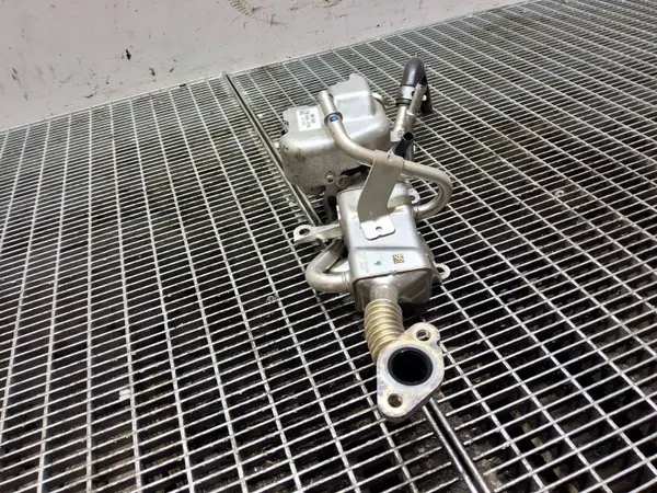 EGR-venttiili OEM 28400-07100 Kia Hyundai 1.0 GDI image 4