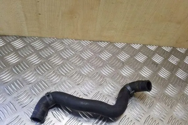 Jäähdytysputki VW TRANSPORTER V (T5) 1.9L OEM 7H0121073F image 2