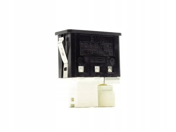 Conector Tomada AUX BMW OEM 9189177 - Usado image 3