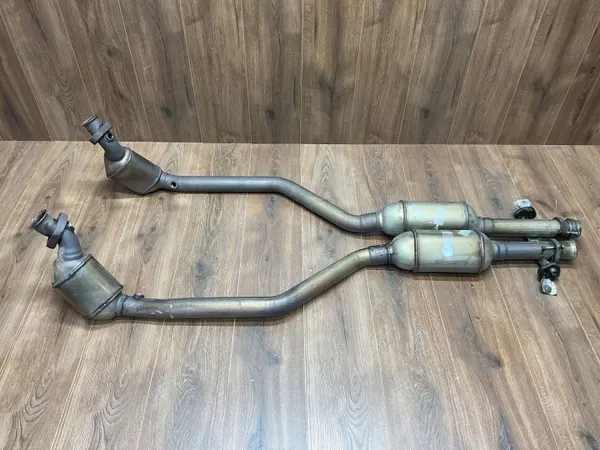 Catalyseur OEM A2204900714 pour Mercedes SL R129 image 2