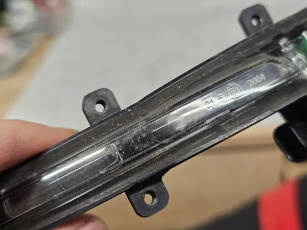 Indicador de Espelho Audi TT Direito OE 8J0949102 image 4