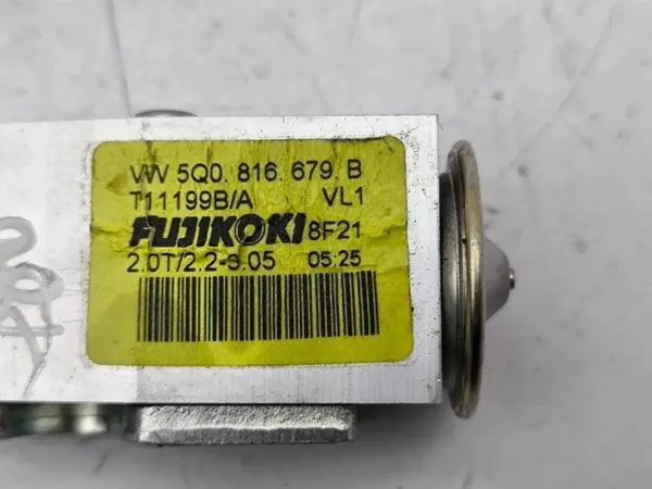 Audi Q2 2022 A/C Expansionsventil OEM 5WC816103 image 3