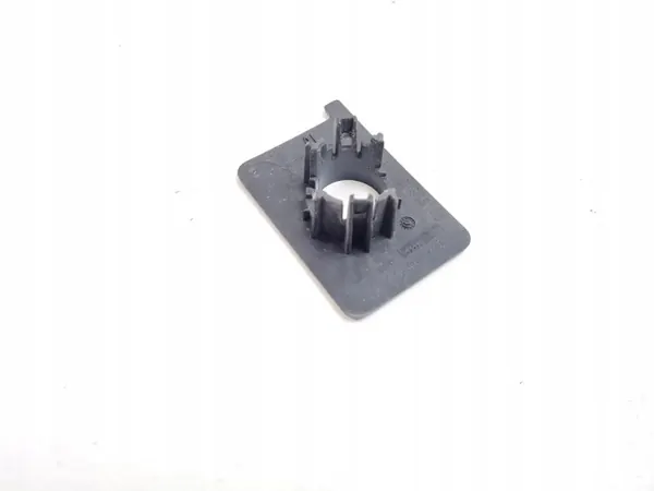 Audi OE Pysäköintisensorin kiinnike OEM 4KE919267C image 5