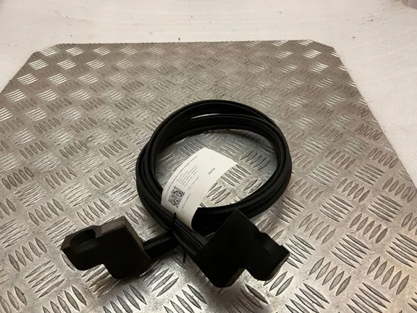 UTO36478 Junta do capô para Hyundai Santa Fe 2019 image 3