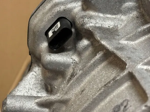 Käytetty Audi e-tron etu-sähkömoottori OEM 0EF903041L image 9