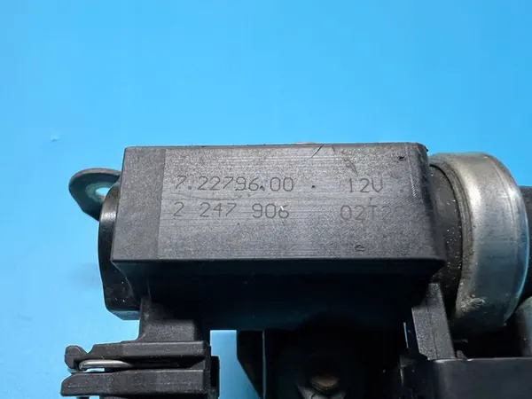 Válvula de vácuo do turbocompressor BMW E39 E46 E53 E90 E82 2.0 3.0 image 6