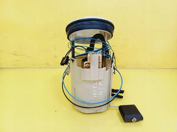 Brandstofpomp Mercedes W211 3.2 CDI A2114701694 image 7