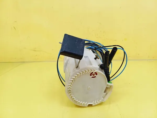 Brandstofpomp Mercedes W211 3.2 CDI A2114701694 image 8