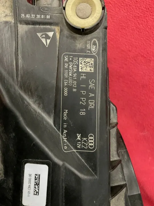 AUDI Q3 FARO LED Izquierdo Derecho Completo OEM image 7