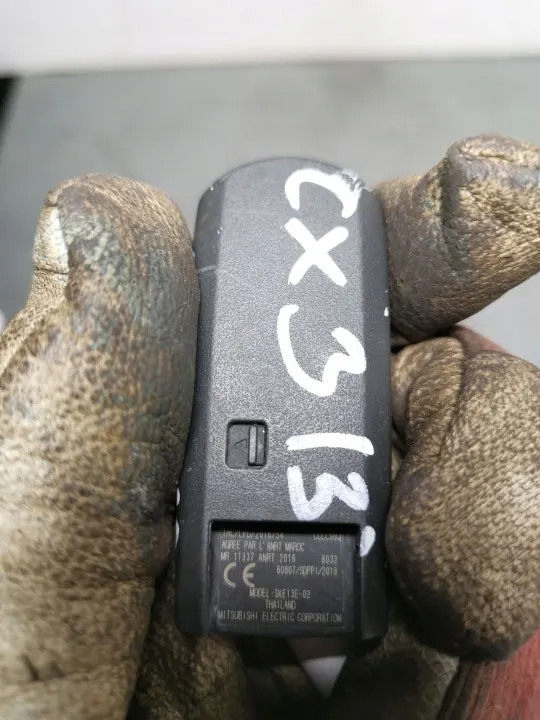 Mazda CX-3 Schlüssel oder Karte OEM FBZ13221 - Gebraucht image 4