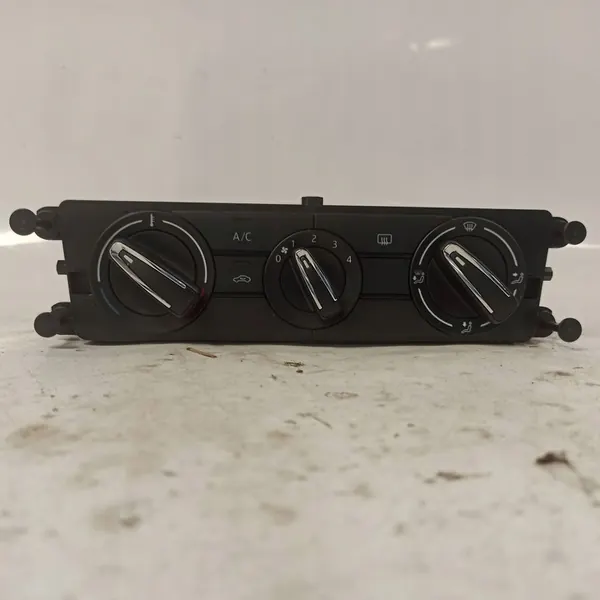 Panneau de Climatisation SKODA FABIA IV 6VA820045B image 1