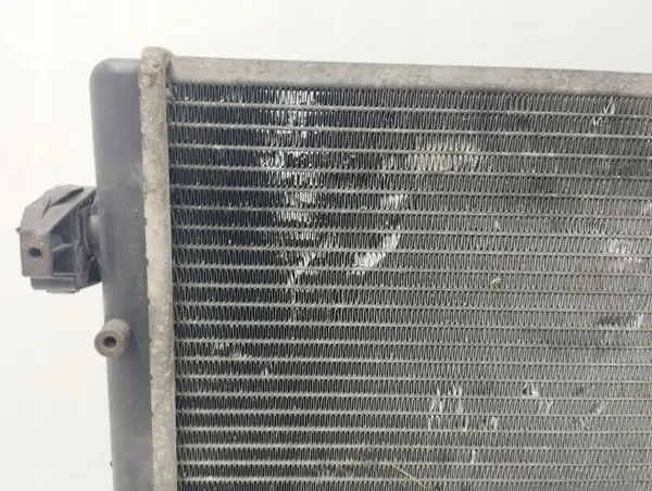 Radiateur d'eau d'occasion OEM AMD78032 pour VW Golf IV image 3