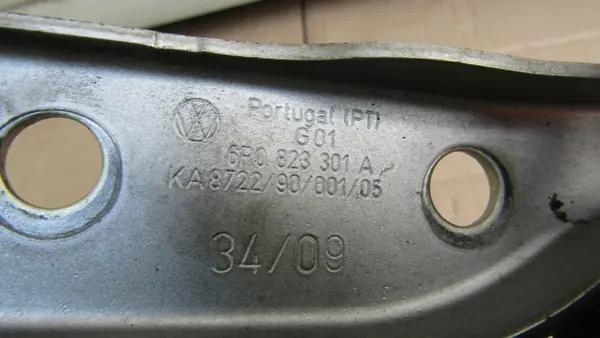 LA7W Konepellin sarano VW Polo 5 6R - Käytetty image 3