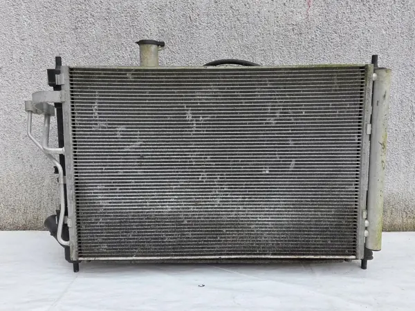 OEM CHŁODNICA WODY KLIMATYZACJI WENTYLATOR KIA CEED II 12-17 1.6 14 BENZYNA GUTEX image 2