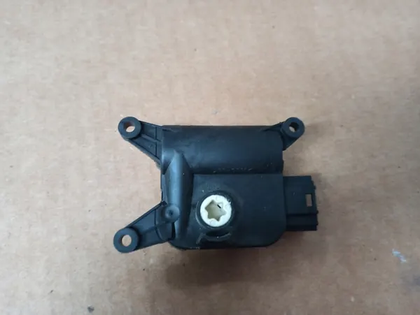 Volkswagen OE 4F5827505D baklucka lås image 2