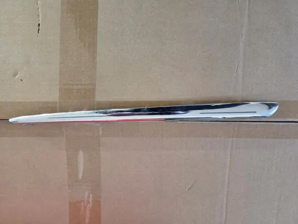 Grille Chrome Mercedes W206 AMG Avant Gauche OEM A2068886300 image 2