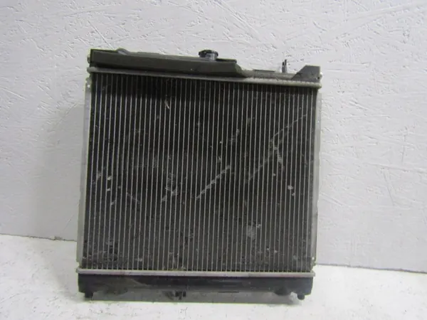 Radiateur d'eau Suzuki Jimny III OEM 4221324040 image 4