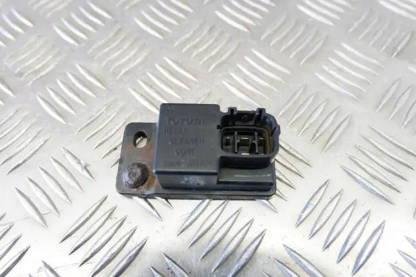 Toyota Relais OEM 8594260020 voor Land Cruiser 120 image 3