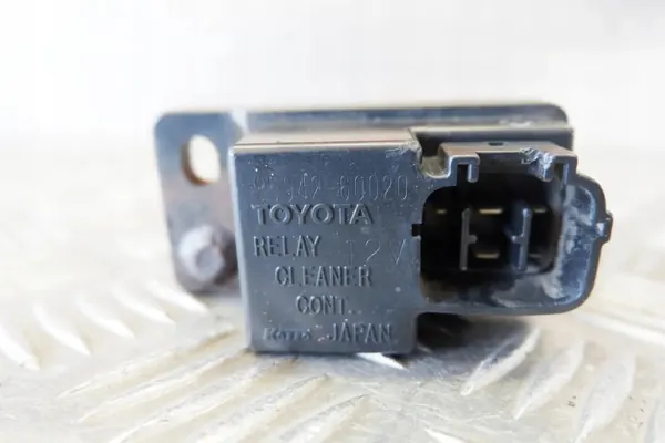Toyota Relais OEM 8594260020 voor Land Cruiser 120 image 4