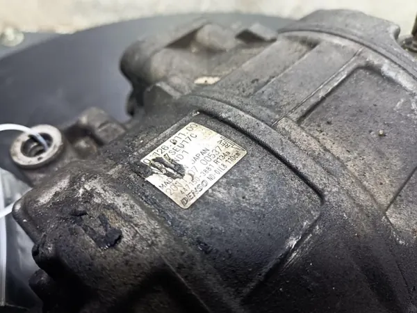 Compresseur de Climatisation Porsche Panamera 970 3.0 TDI image 3