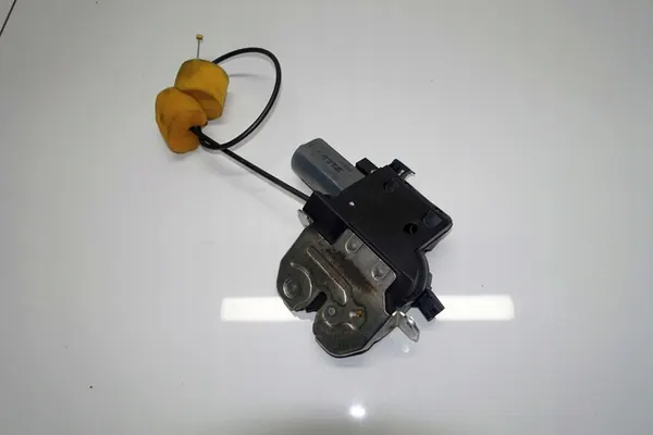 Cerradura trasera Mercedes W221 2217500085 image 3