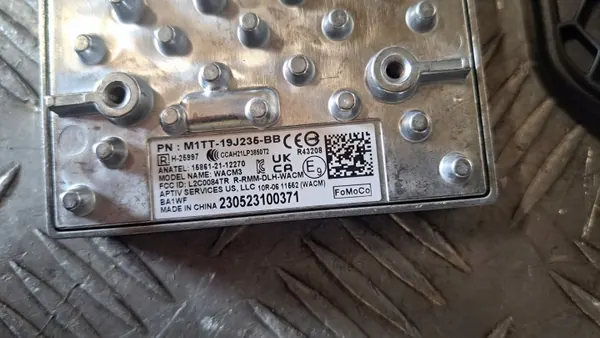 Inductielader Ford Puma MK2 2023 OEM M1TT-19J235-BB image 4