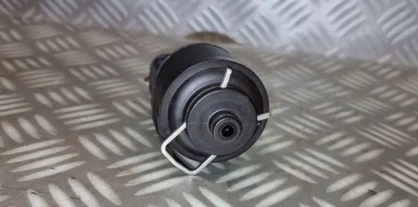 Brandstofffilterverwarmer OEM 7810120 3-pins BMW N47 2.0D image 6