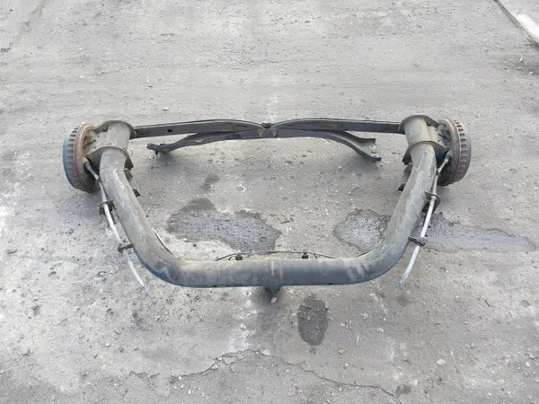 Bakaxelbalk OEM A4533507800 för Renault Twingo III image 3