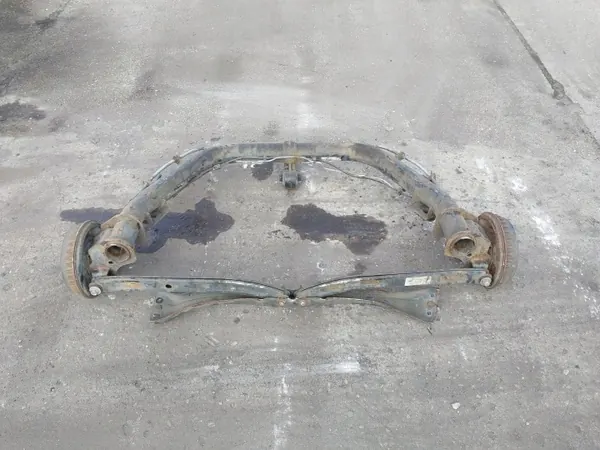 Bakaxelbalk OEM A4533507800 för Renault Twingo III image 4