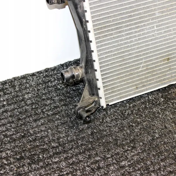 Kylare Mercedes-Benz GL X166 2013 A0995001403 image 3