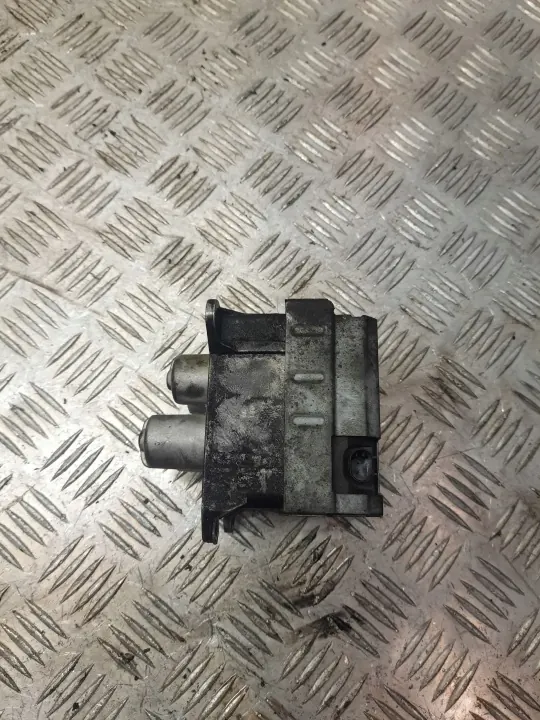 Aquecedor combustível Mercedes-Benz OE A2031500154 - Usado image 3