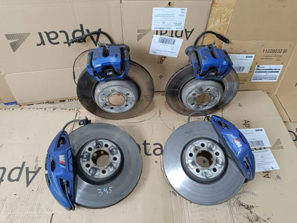BMW M-Paket bromsskivor & bromsok OEM 23432423 image 2