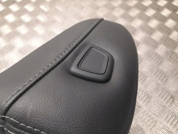 Apoio de cabeça dianteiro OEM 268172 para Citroën DS7 Crossback 2018 image 5