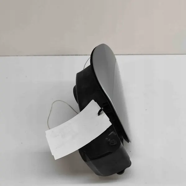 Kraftstofftankklappe Maserati Ghibli OEM 670036170 image 4