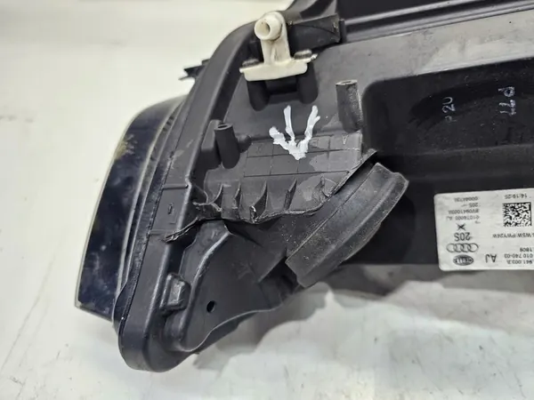 Faros Delantero Izquierdo Audi A3 8V OE 8V0941003A image 9