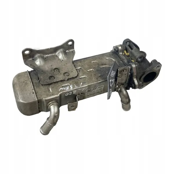EGR-Jäähdytin HYUNDAI SANTA FÉ II 2.2L diesel 2011 284162F320 image 4